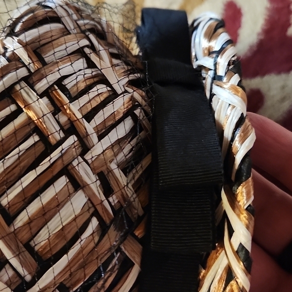 Vintage 60s union made straw hat with mesh overlay black gold EUC - Picture 3 of 7